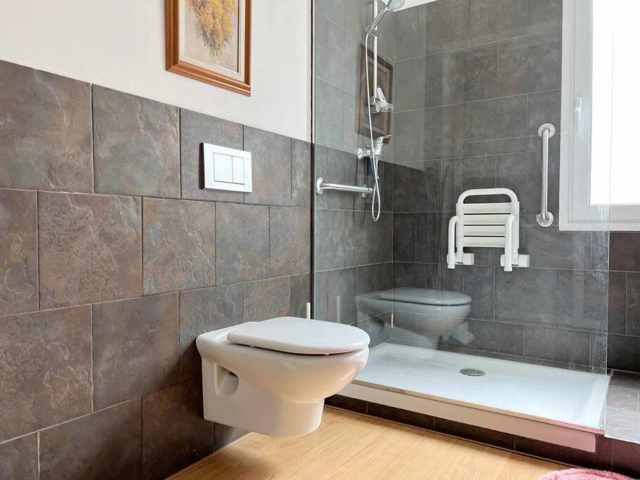 Moderno Y Amplio Apartamento En El Centro De Roses Zewnętrze zdjęcie