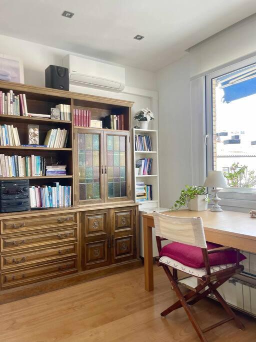 Moderno Y Amplio Apartamento En El Centro De Roses Zewnętrze zdjęcie